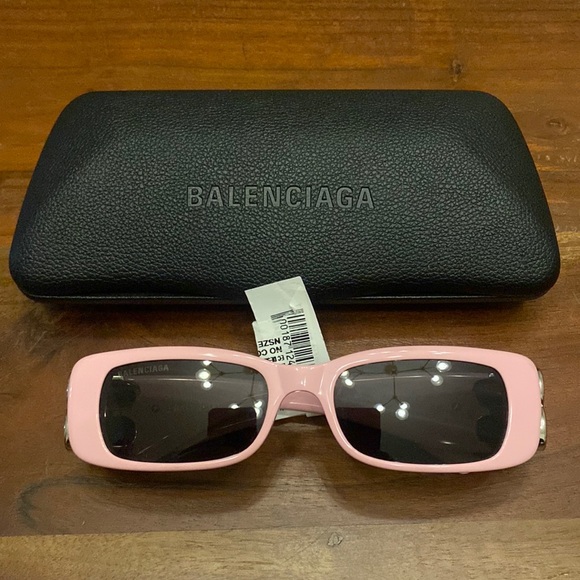New‼️ Balenciaga Eyewear - Picture 11 of 12
